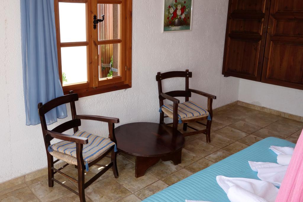 Cretan Village Hotel Amoudara  Exterior foto